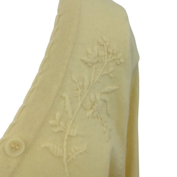 Sundance Yellow Embroidered Pullover Sweater Size L V-Neck Henley Cotton Rabbit - Picture 3 of 12